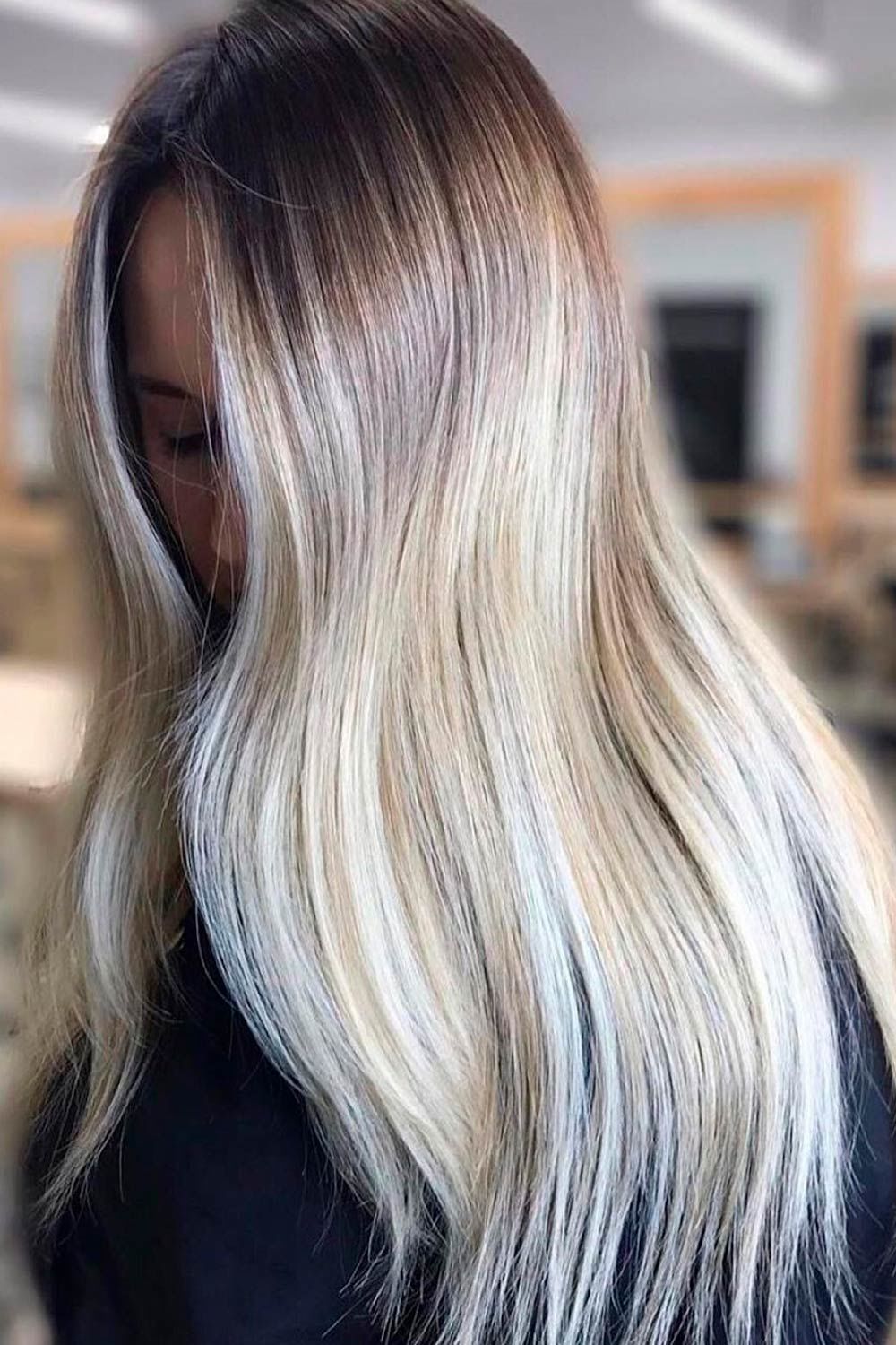 Ash blonde clearance ombre straight hair