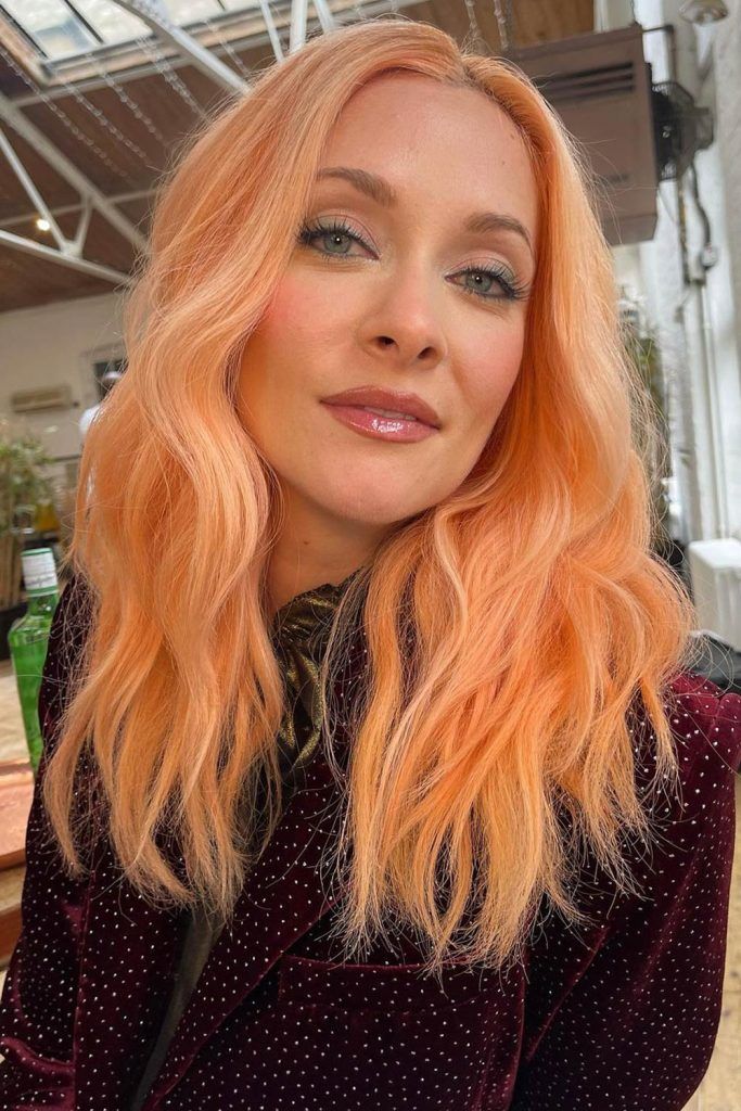 NOON SALON  Metallic peach hair This peachy metallic hair colour puts the  Living into Living Coral The highlights woven between brights takes us  back to the rose gold hair trend Know