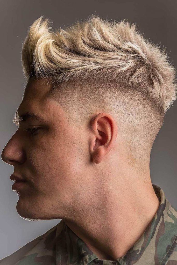 mens hairstyles 2022 undercut quiff