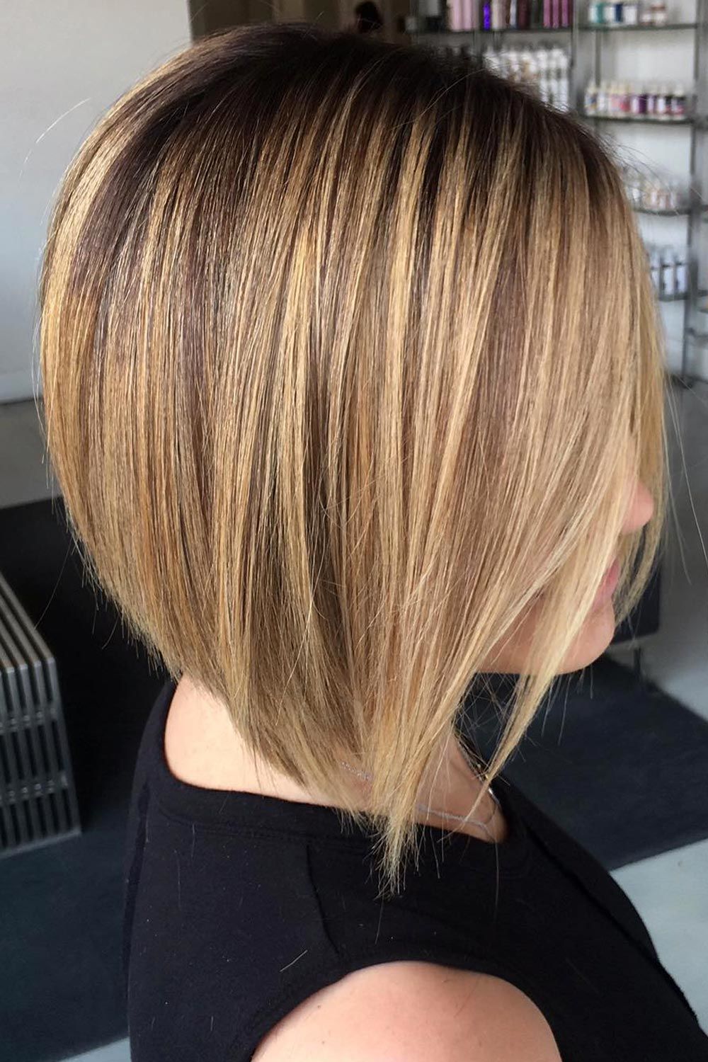 Layered Brown Bob With Highlights