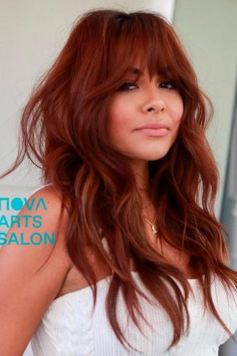 Flequillo grueso y cortes de pelo largos