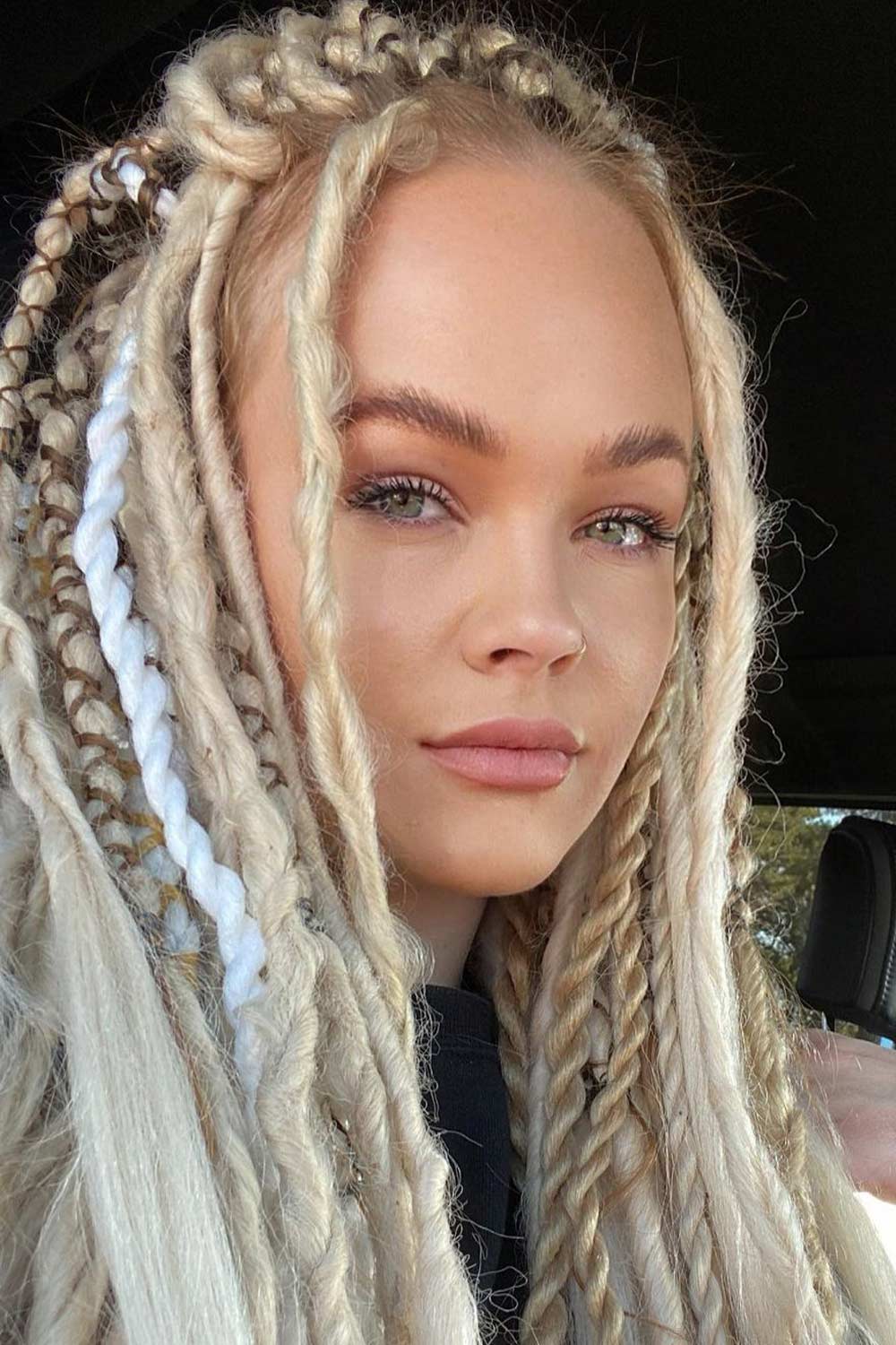 How To Wear Blonde Dreads With Style In 2025 Blonde Dreads Synthetic Dreadlock Extensions
