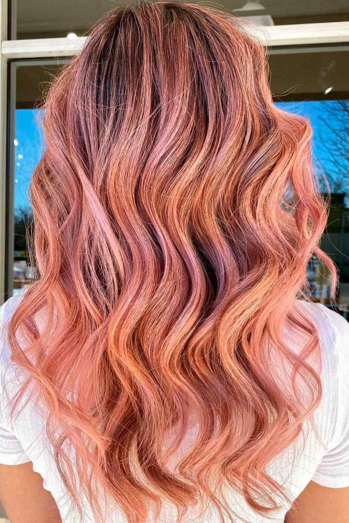 Light Strawberry Blonde Hair With Blonde Highlights