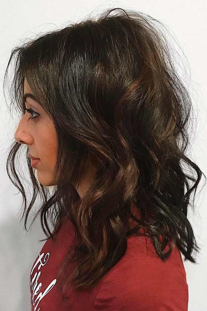 Beautiful Messy Style for Medium Length
