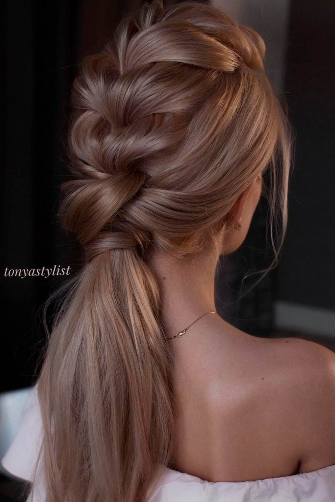 Five-Minute Gorgeous And Easy Hairstyles 