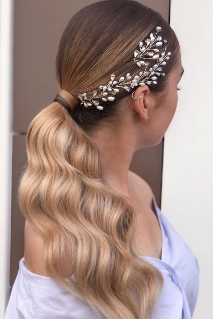 Bridesmaid Hair Pony With Accessories
