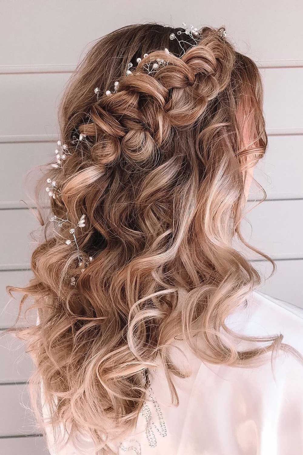 Curl Hairstyles For Prom