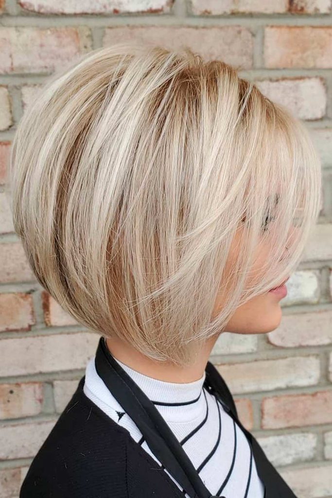 FASCINATING WIG  Short bob haircuts, Hair styles, Bobs haircuts