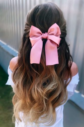 60 Christmas Hairstyles Ideas For 2023 Holidays