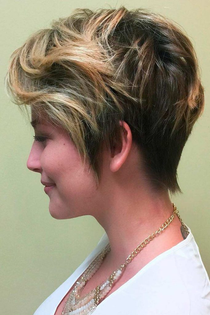Messy Wavy Pixie With Golden Highlights