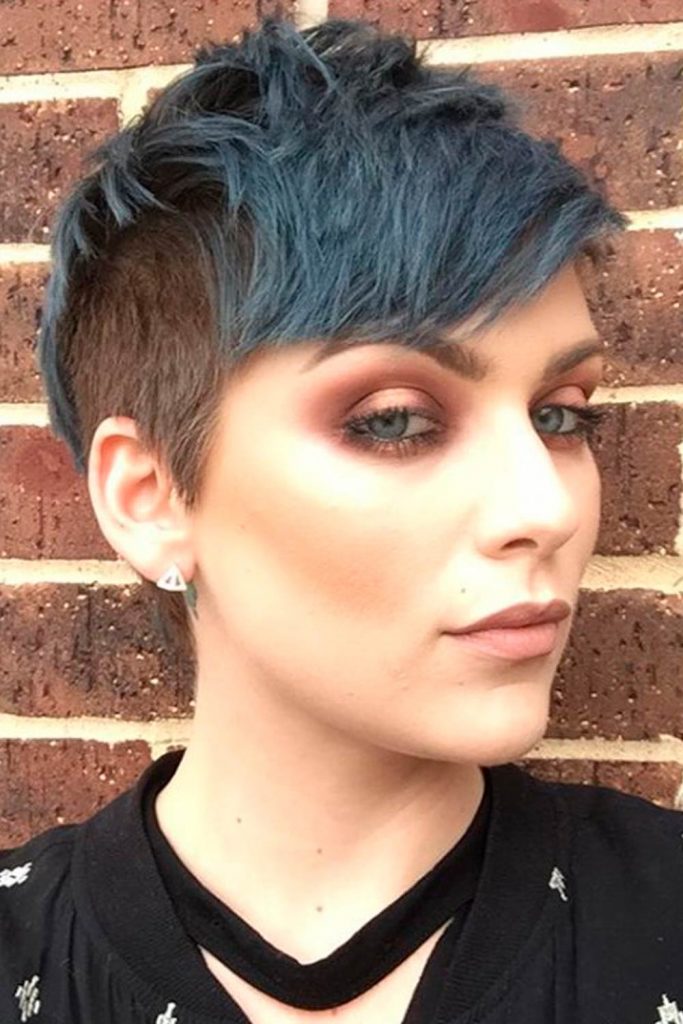 Short Layered Pixie With Undercut
