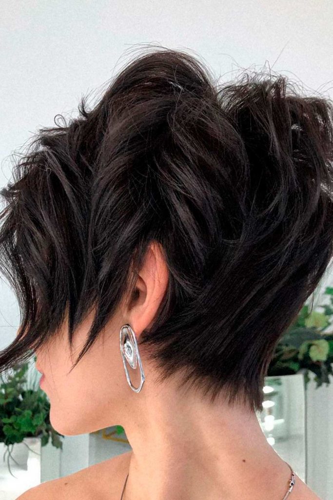 Voluminous Layered Long Pixie