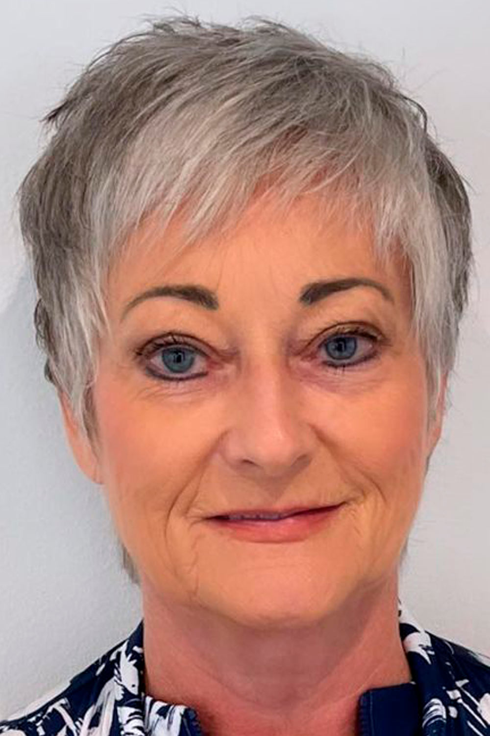 Top 18 Short Haircuts For Round Face Men 2022