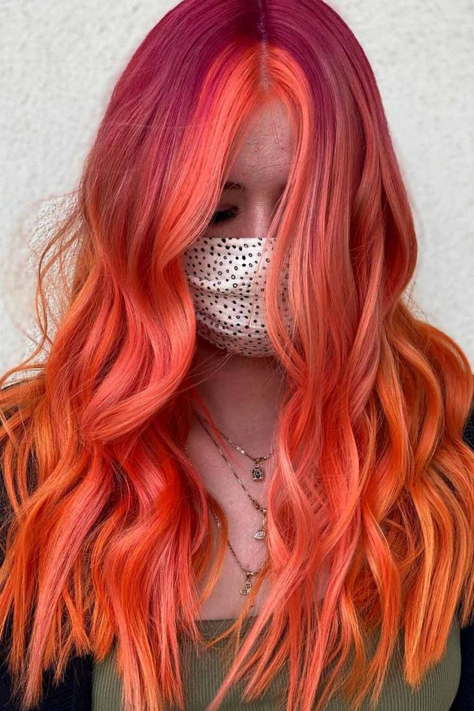 Pink-Red Ombre Hair with Coral Money Pieces #faceframinghighlights #moneypiecehair