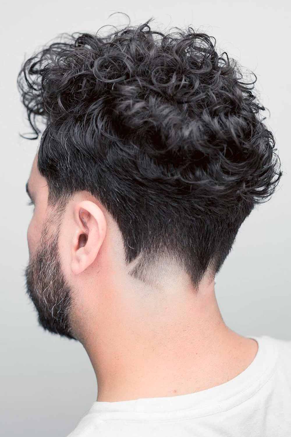 Low Fade Curly Hair #lowfadehaircut #lowfade #fadehaircuts