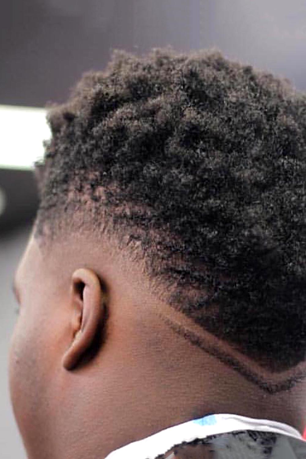 Taper Hairstyles For Black Men #menshaircuttaper #menshair #menshaircut #menshairstyle