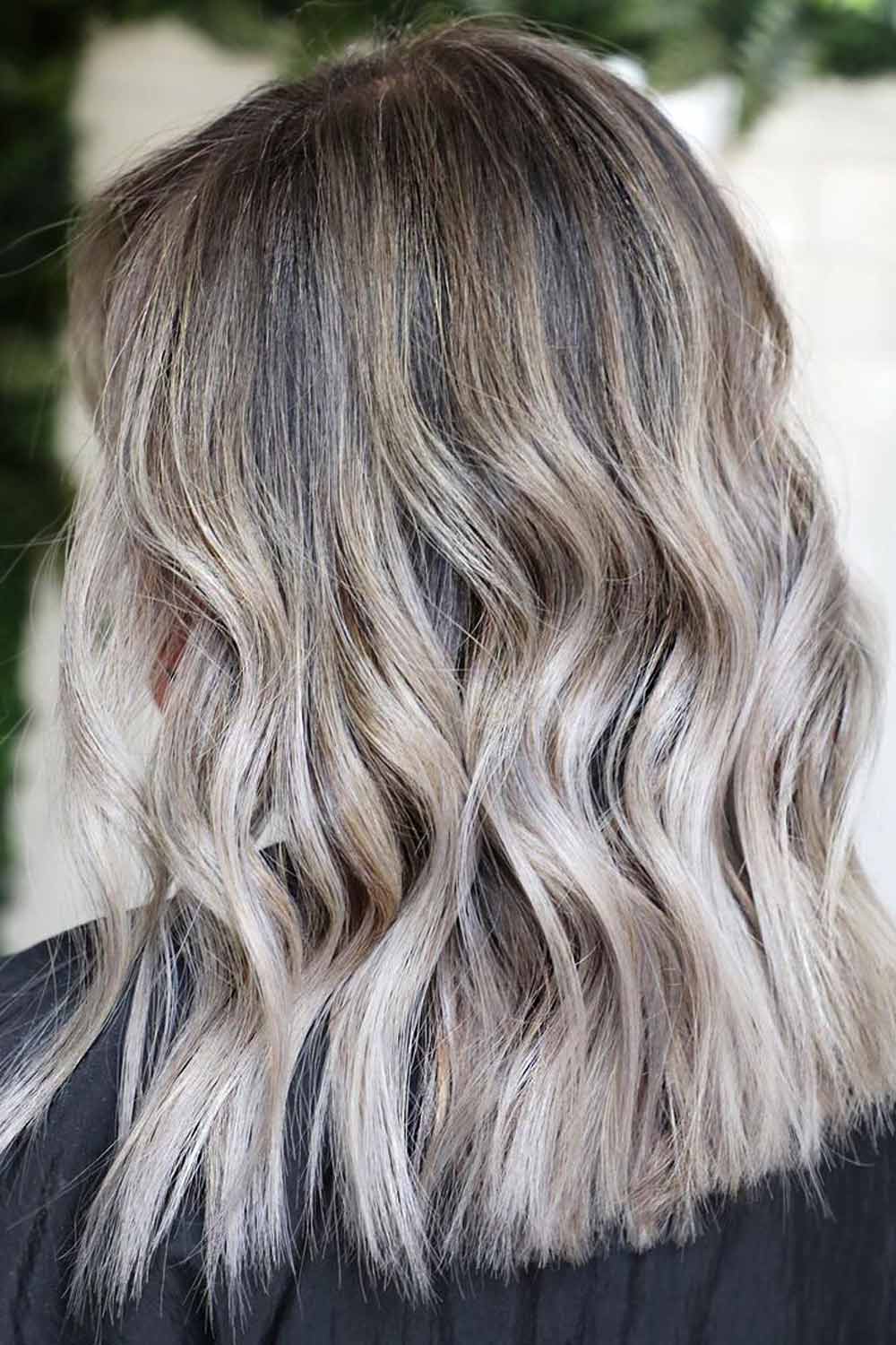 Silver Mushroom Blonde Tints #mushroomblonde #mushroomblondehair #blondehair