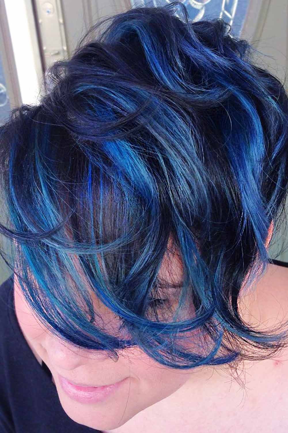 Black Haircut With Blue Highlights #blackhairwithhighlights #hairwithhighlights #blue