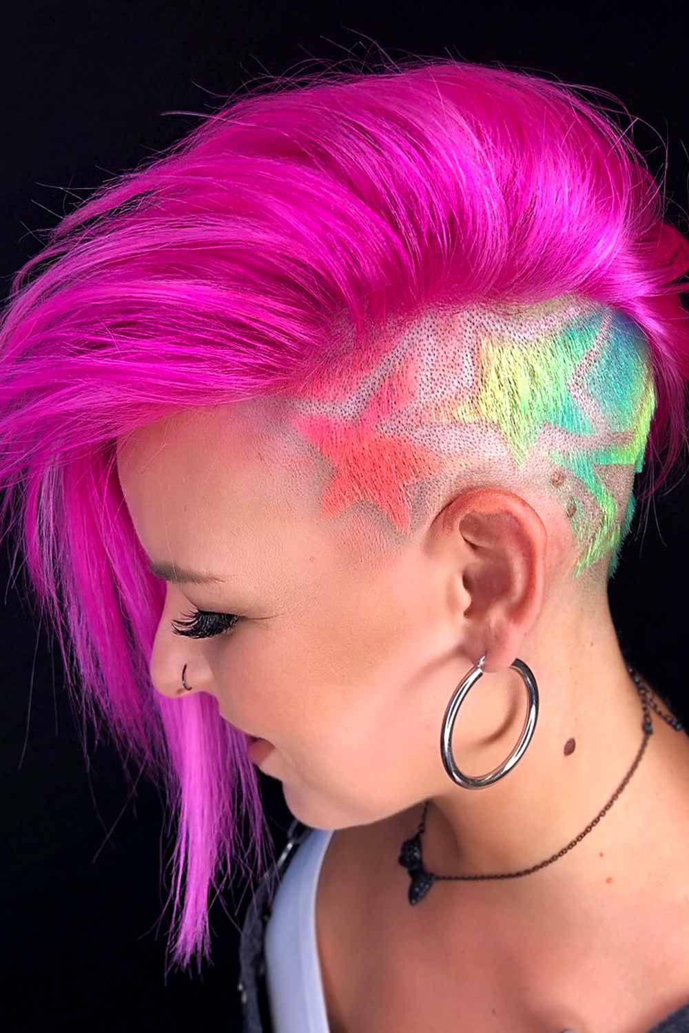 Lovely And Beautiful Hairstyle Tattoos #undercuthairstyles #undercutwomen