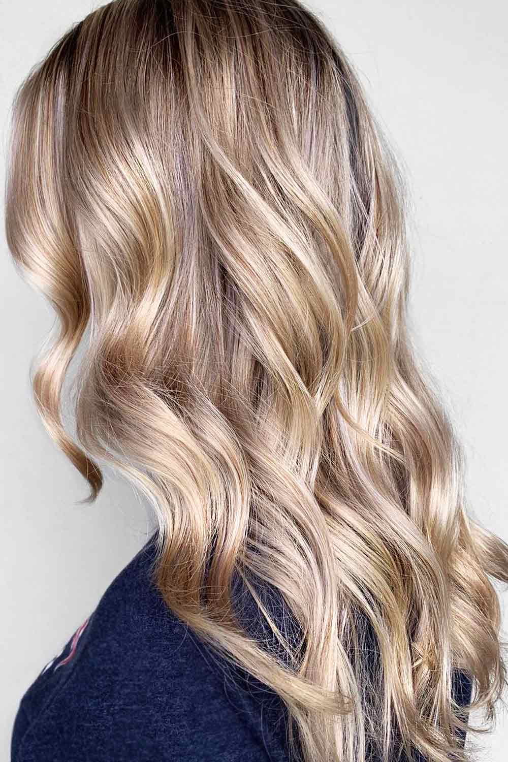 Natural-Looking Balayage Hair Ideas #blondebalayage #blondehair #balayagehair