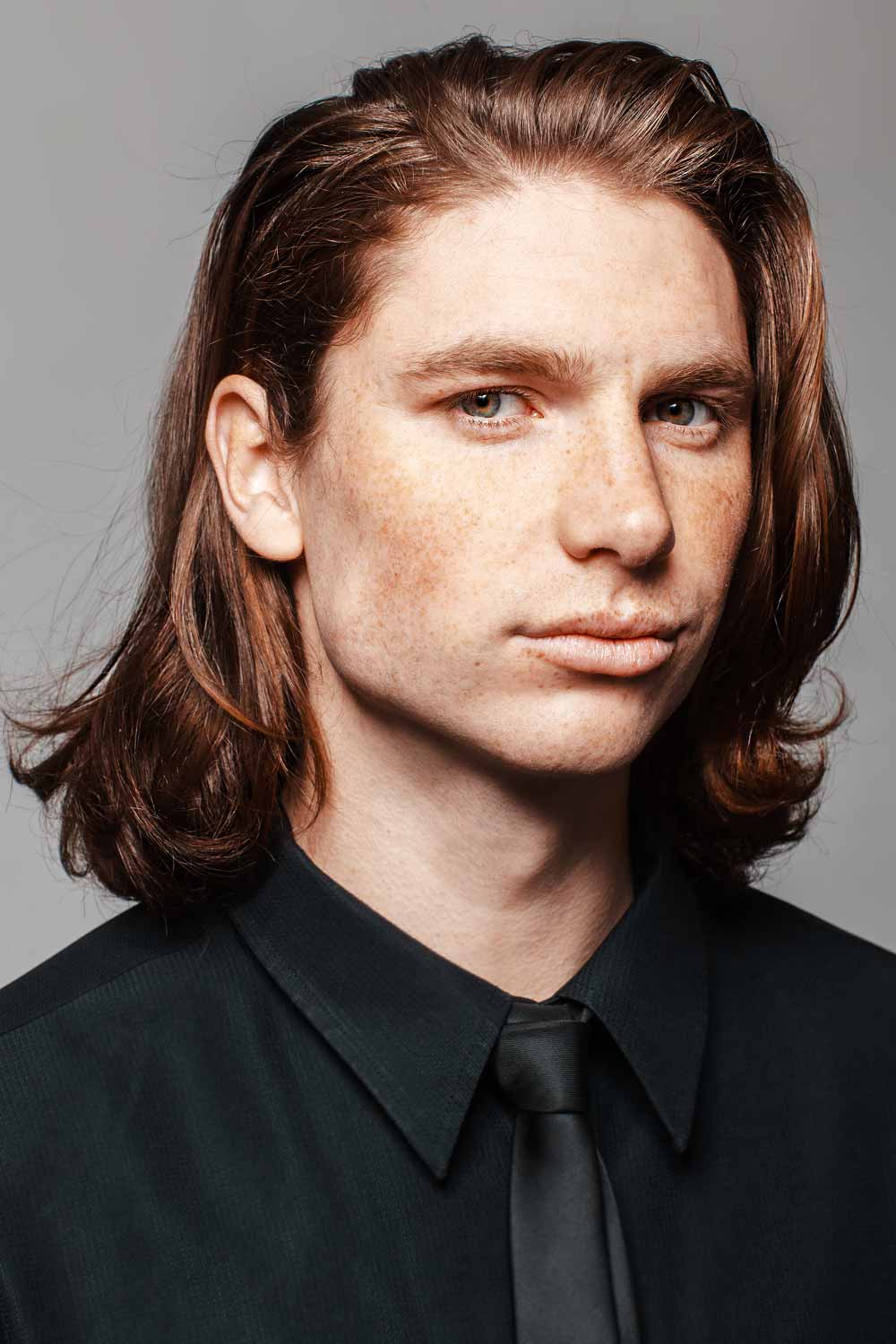 Side Part Hairstyle Men #longhaircutformen #longhairstyle