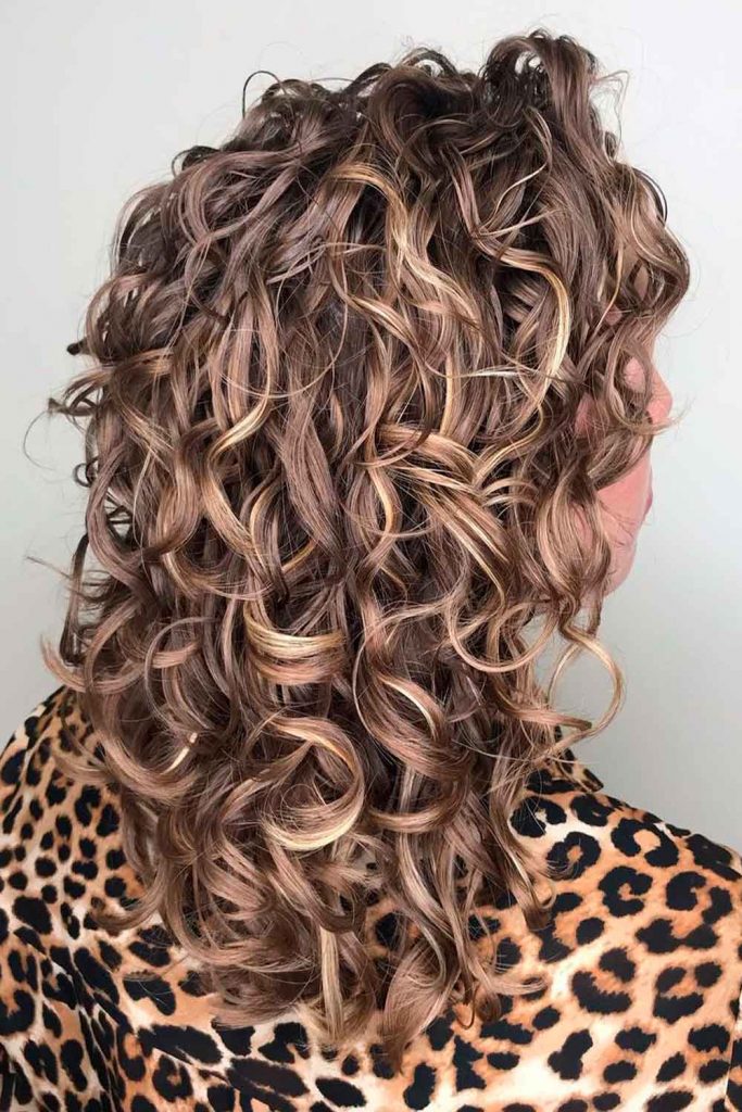 Curled Layers With Highlights