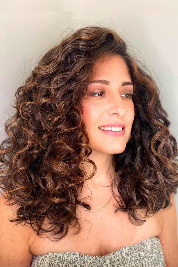 Curly Hair-Inspired U Shape Cut