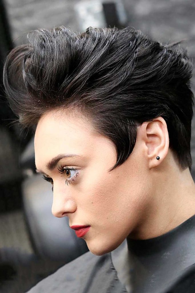 Pompadour #androgynoushaircuts #androgynoushairstyles
