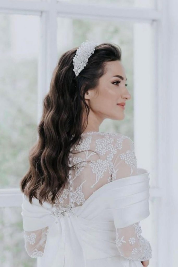 Beach Waves Hair Ideas 2023 With Tutorials