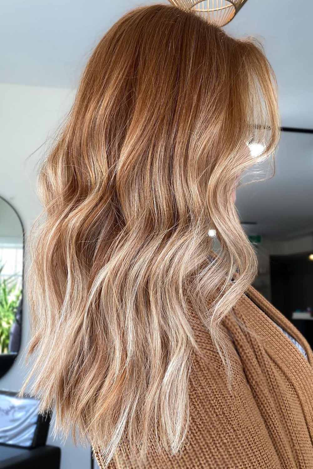 Messy Wavy Blonde Hair