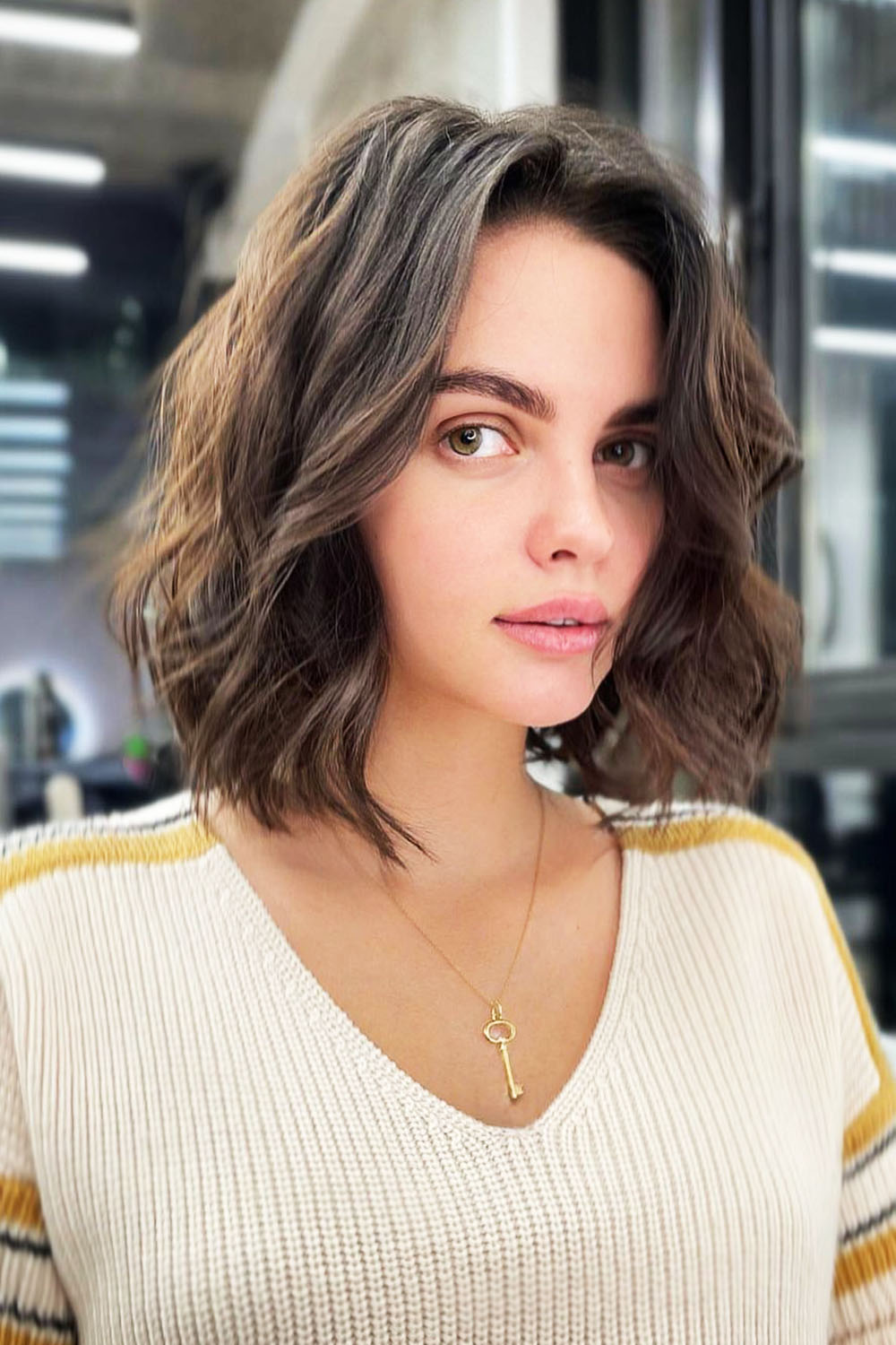 25 Low Maintenance Short Haircuts To Try In 2025