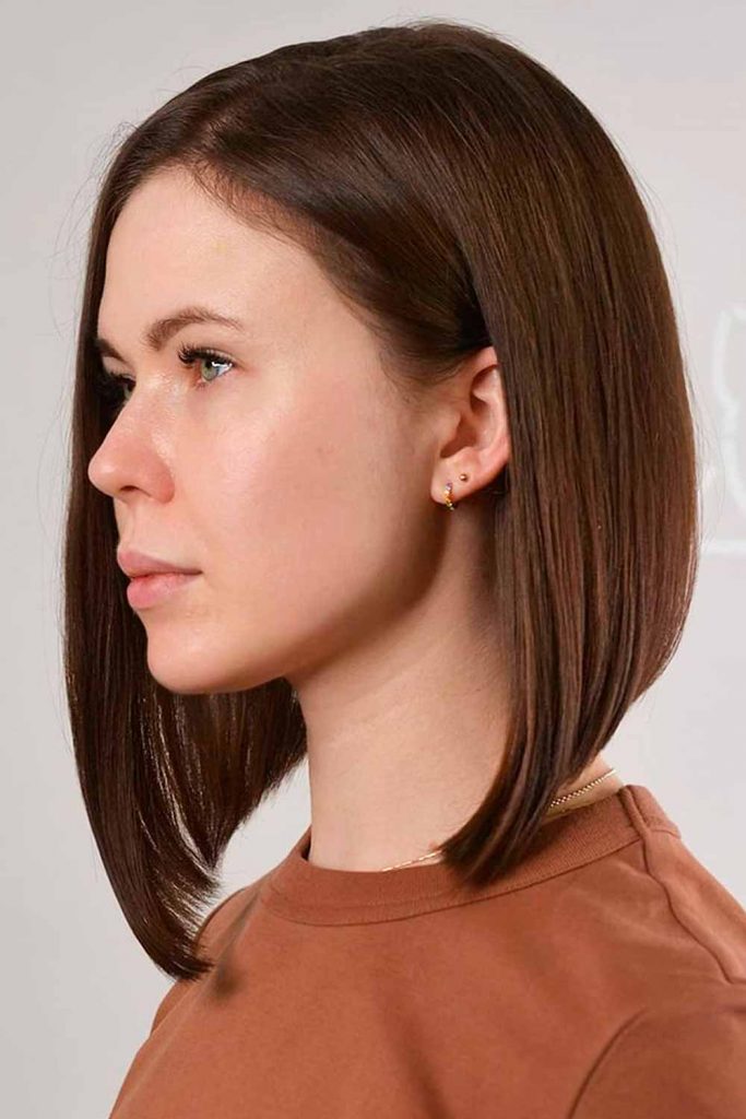 Elegant Medium Blunt Bob For Any Hair Type #straighthair #straighthairstyle #straighthairideas