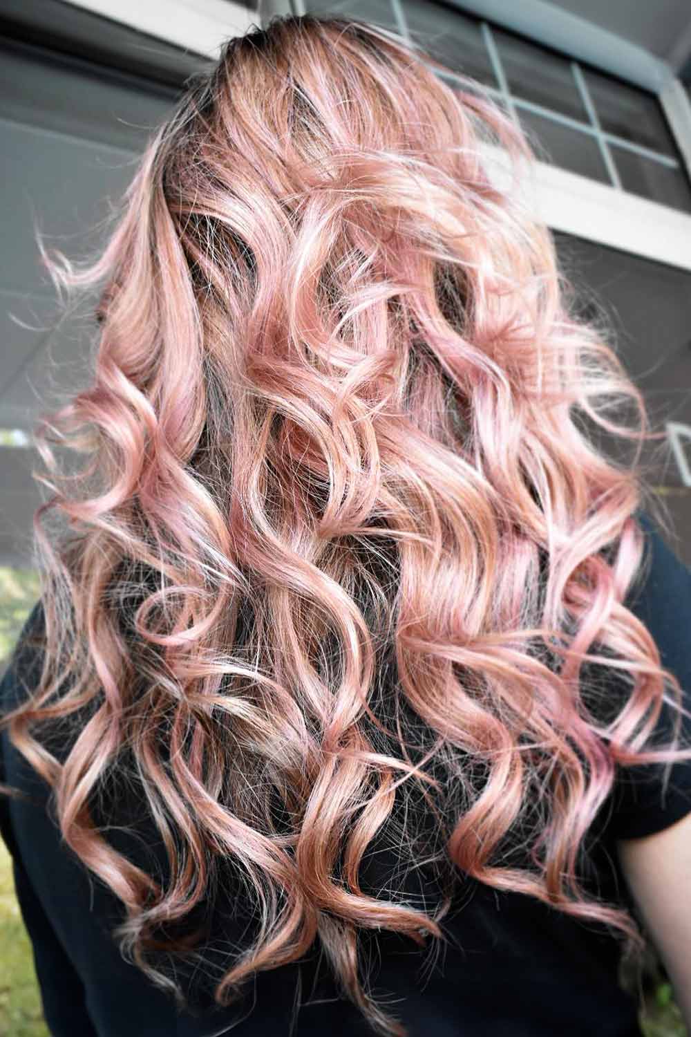 Cute Dirty Strawberry Blonde Hairstyles #dirtyblondehair #dirtyblonde #blondehair #blonde