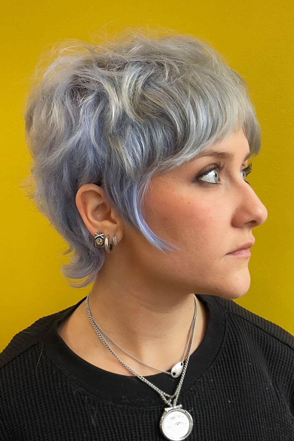 Stylish Silver Hairut