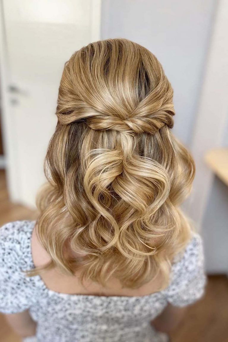 50 Mother Of The Bride Hairstyles For Glam Moms - Lovehairstyles