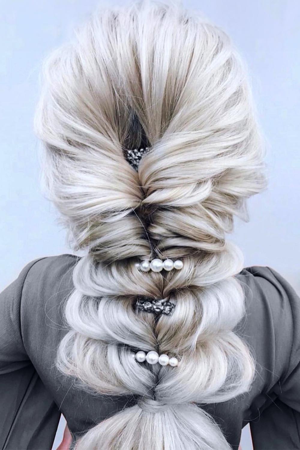 Queen of Dragons Blonde Braids With Accessories