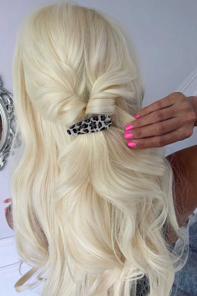 Barbie blonde hair discount dye