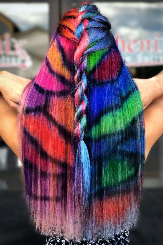 Fantastic Mosaic Style for Color Blocking Hair