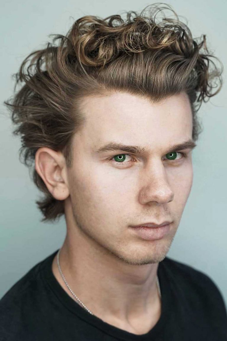 25 Chic Flow Haircut for Men to Rock with Confidence