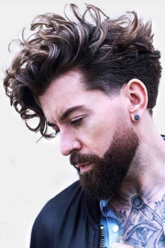 25 Chic Flow Haircut for Men to Rock with Confidence