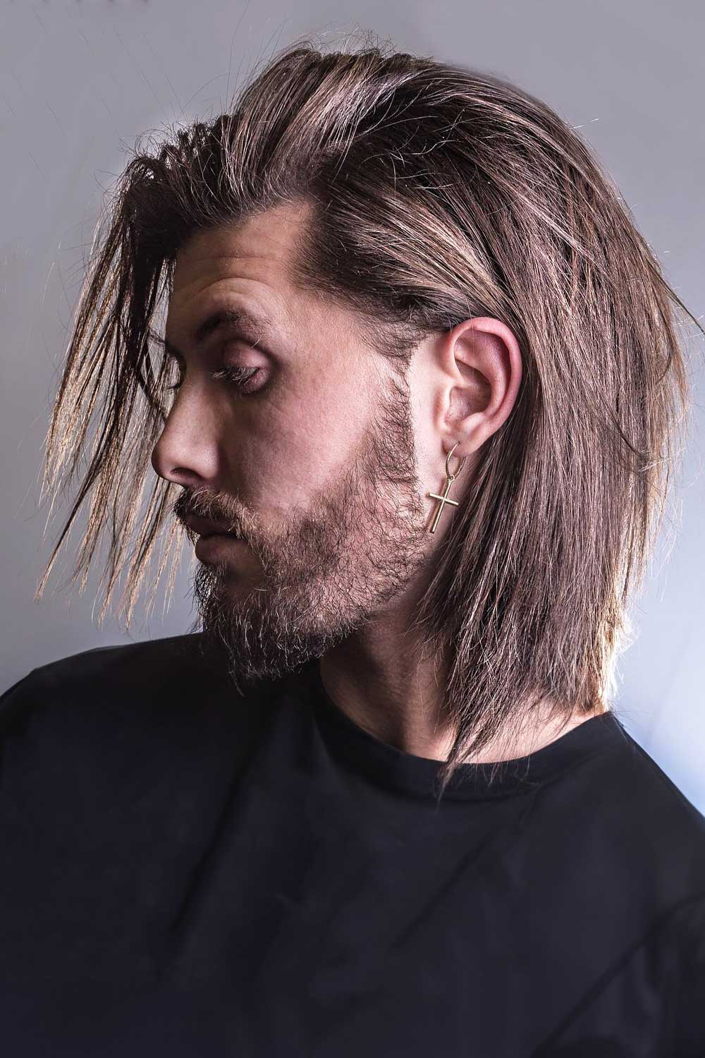 25 Chic Flow Haircut for Men to Rock with Confidence