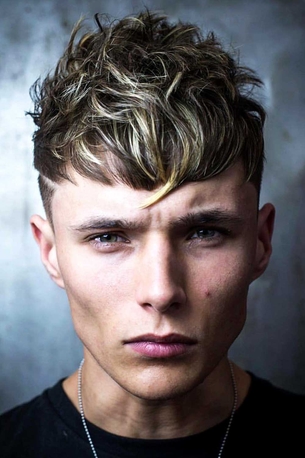 Asymmetrical Fringe Teenager Haircut #tennyboyhaircut #teenagehairstyle