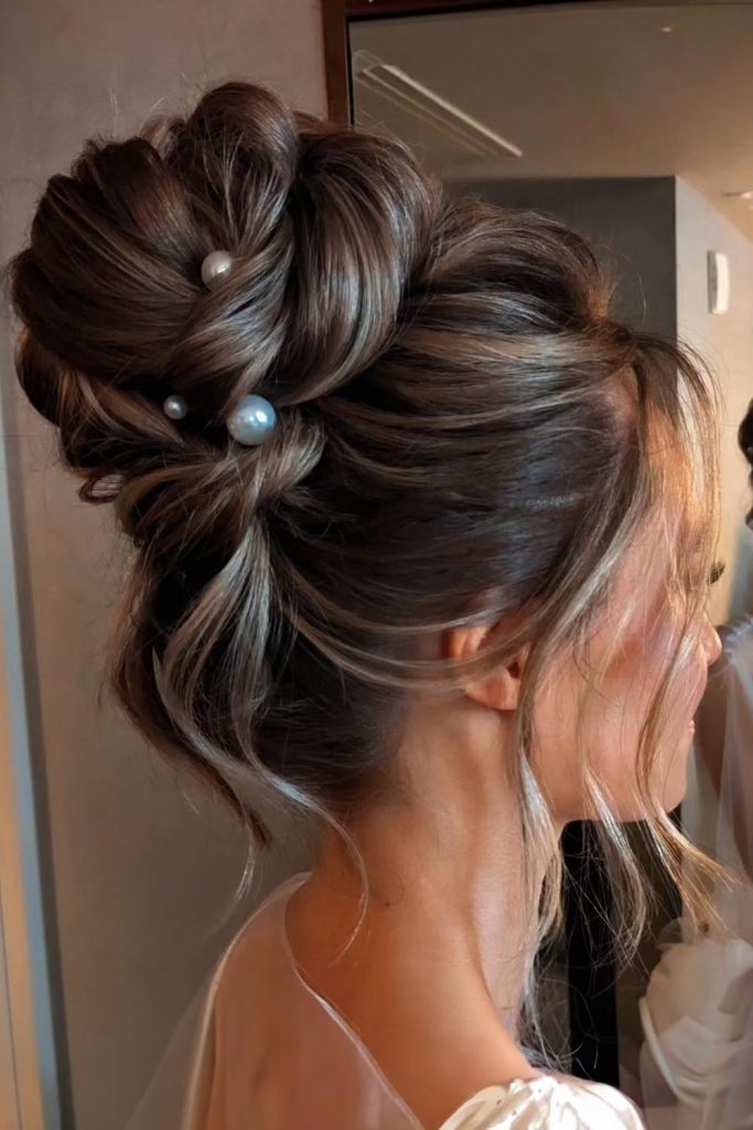 High Bun with Pearls