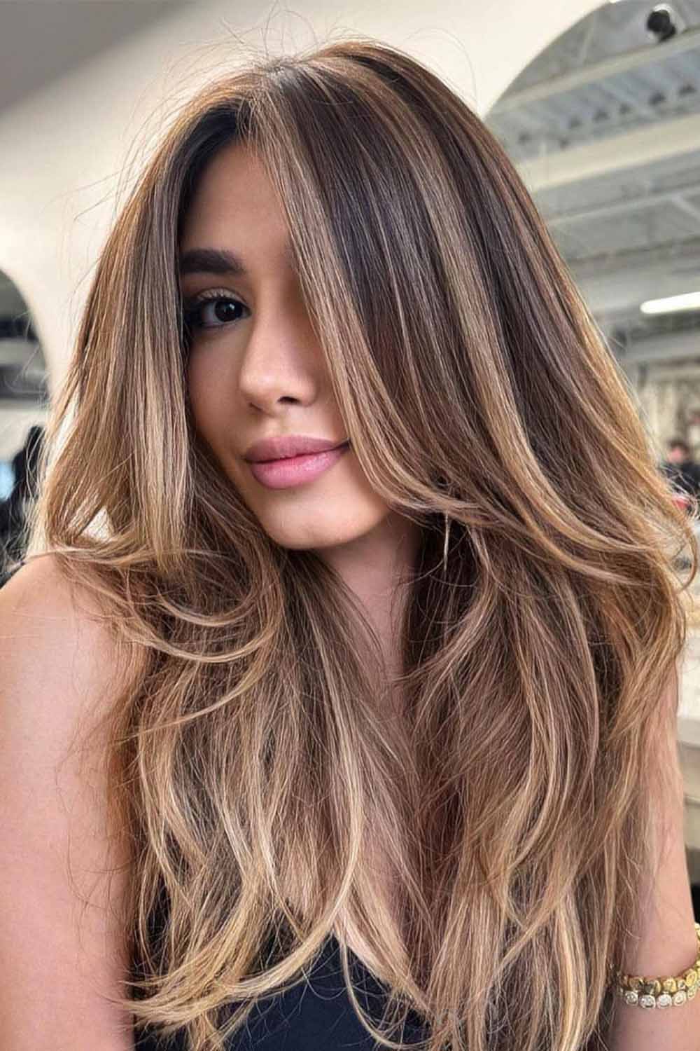 45 Trendy Choices For Brown Hair With Highlights