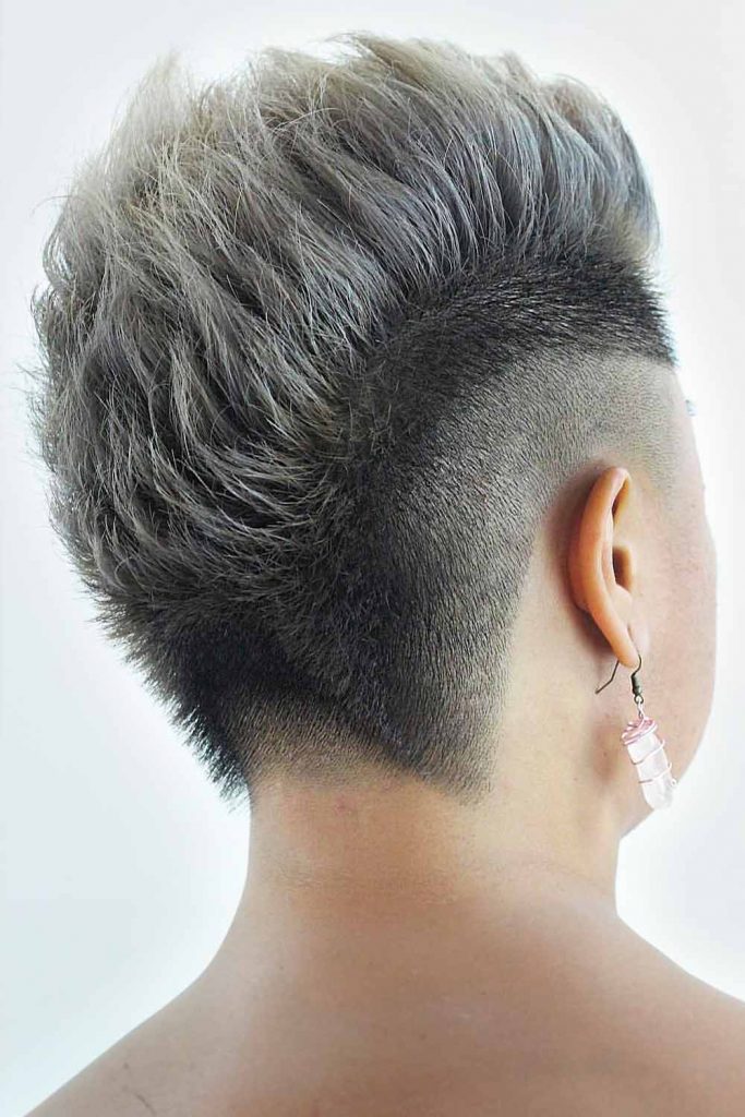 Mohawk Haircut for Grey Hair #shortgreyhair #shorthairstyles #greyhairstyles
