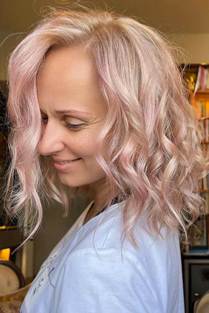 Wavy Blond Hair with Blush Highlights