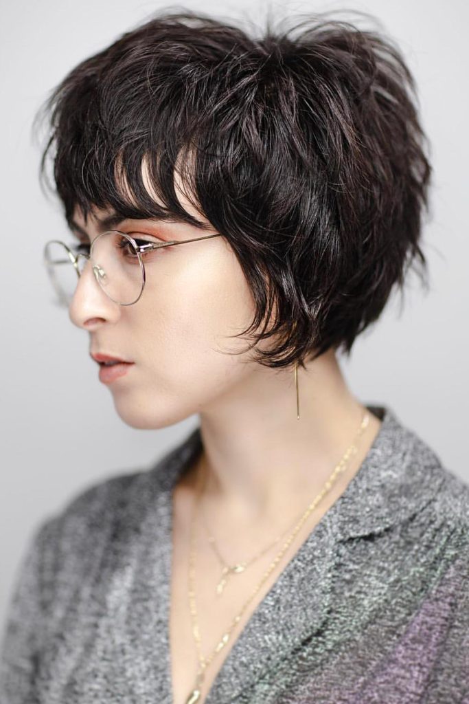 Short Cut for Thick Hair #shorthairstyles #roundfaces