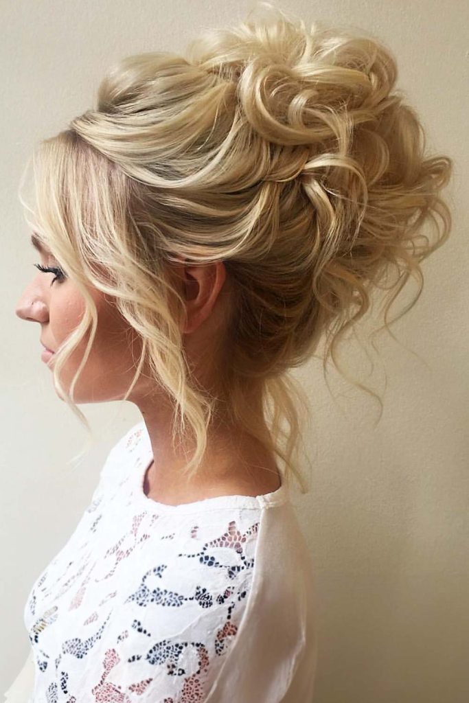 Soft, Curly Updo #updohairstyles #mediumhair
