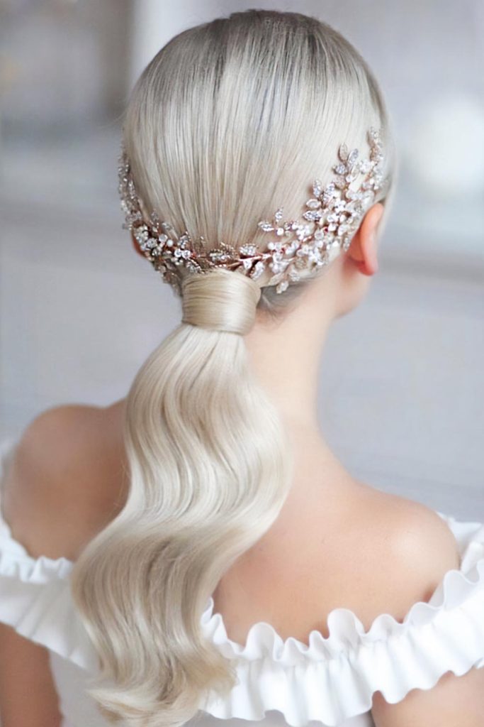 Low Ponytail with Accessories #updohairstyles #mediumhair