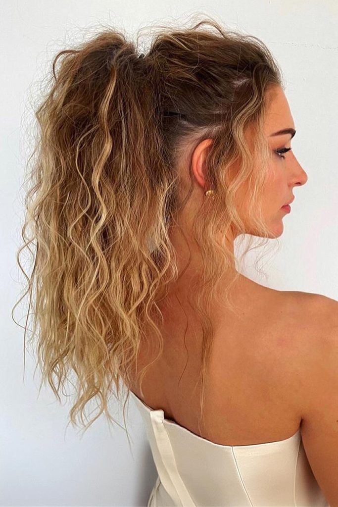 Long Curly Hair With Ponytail
